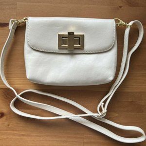 Vintage Rowallan of Scotland White Leather Shoulder Bag Small Cute Gold Metal